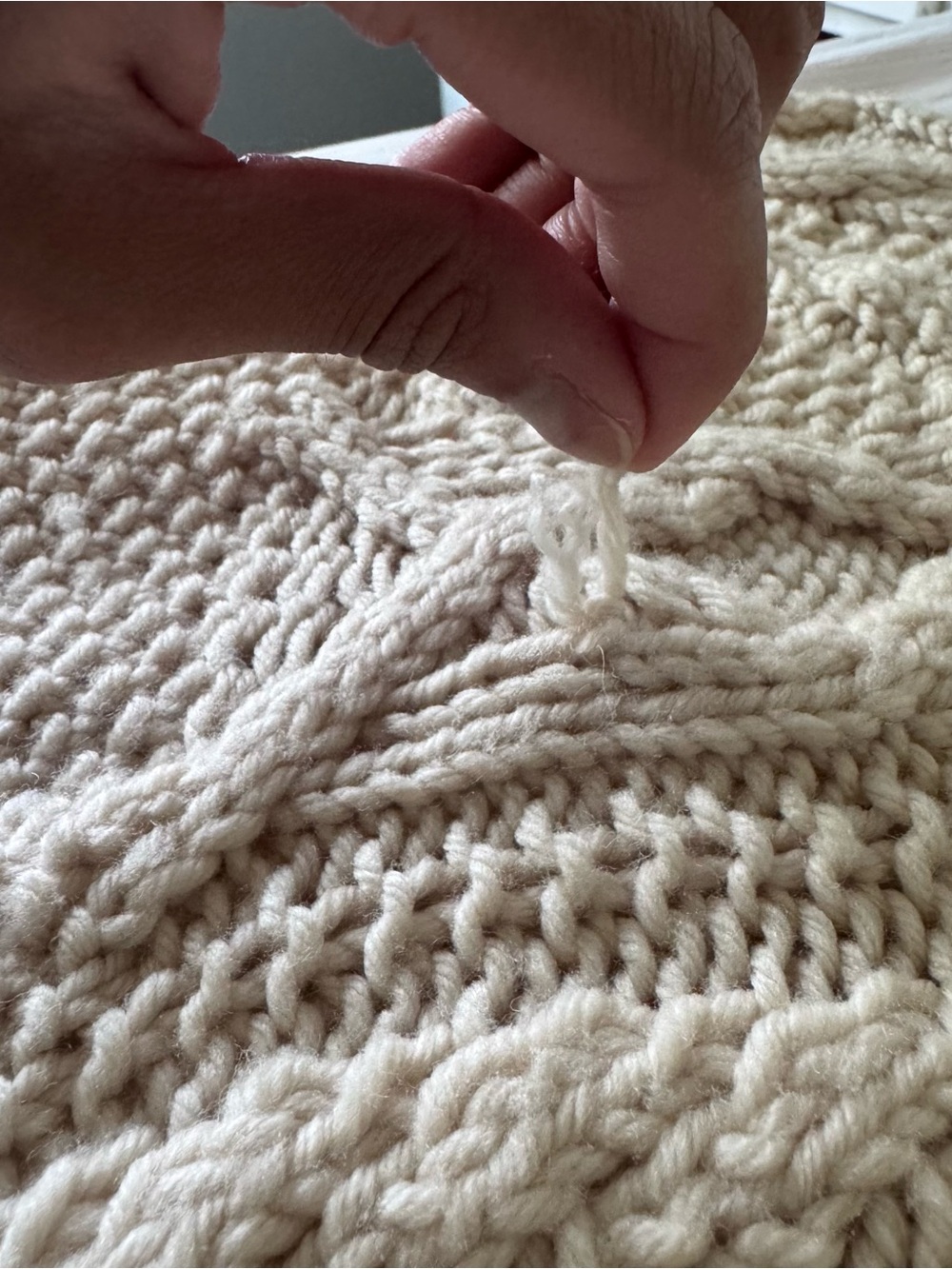 Abercrombie & Fitch Cream Cable Knit Babydoll Cardigan - Picture 9 of 11